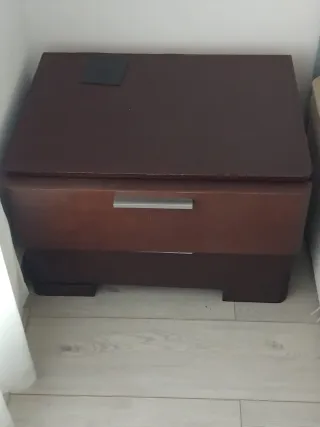 Muebles y objetos varios