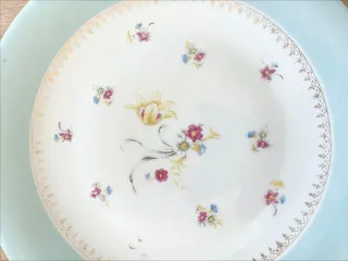 3 Piatti piani in porcellana Limoges