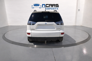 Mitsubishi Outlander 2010 7 plazas