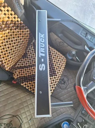 Mesa salpicadero Scania R450 2018 acolchada