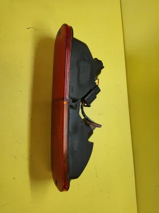 PILOTO TRASERO DERECHO LAND ROVER FREELANDER