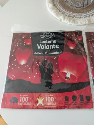 Lote 2 Farolillos Volantes Corazón SkyLantern