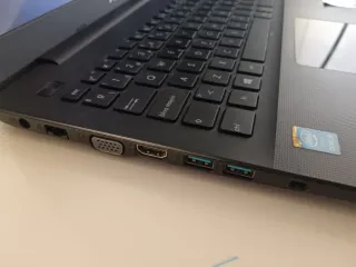 Asus X554L i5 SSD 256GB 8GB RAM Estilo W11