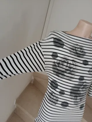 Mini vestito a righe con stampa floreale
