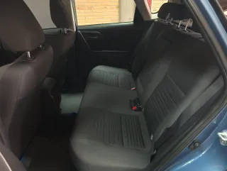 Toyota Auris Híbrido 1.8VVT-i 136CV 230.000KM