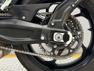 TRIUMPH TRIDENT 660 TRIBUTE EDITION