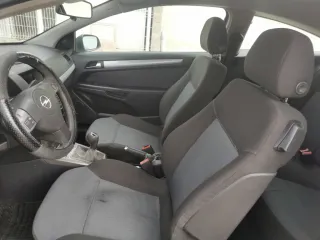 Opel Astra 2006