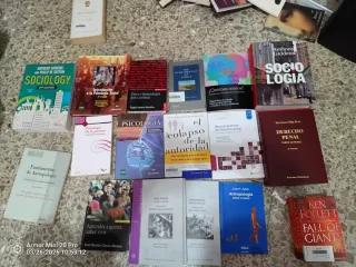 Lote de libros, psicólogia, derecho