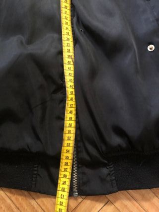 Cazadora Bomber Negra Bershka