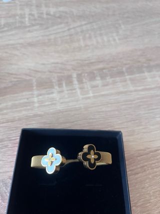 Pulsera Acero Inoxidable Flor Dorada Blanco/negro