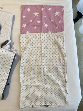 Juego sábanas cuna reversible estrellas