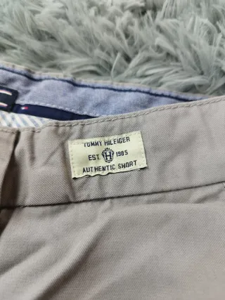 Pantalón corto Tommy Hilfiger Beige Talla M