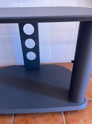Mueble TV gris metal y plástico