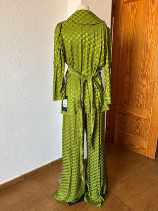 Traje pantalón Matilde Cano talla 40