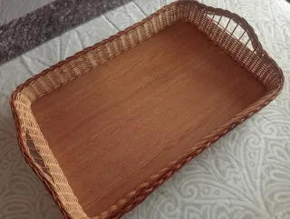 Cesta de mimbre y madera(Multiusos)