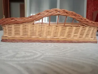 Cesta de mimbre y madera(Multiusos)