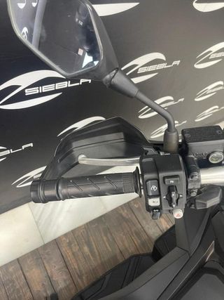 Honda X‑ADV 350 2023 | 15.873 km | Gris | 4.849€