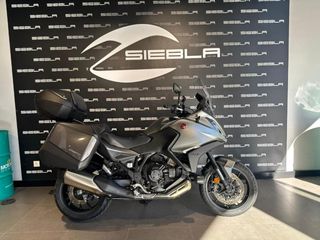 Honda NT1100 DCT | 9.000 km | Maletas originales | 13.500€ | Málaga