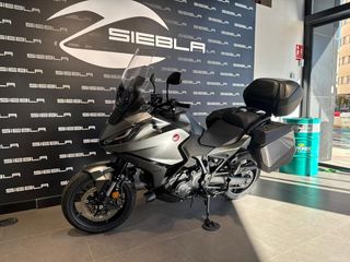 Honda NT1100 DCT | 9.000 km | Maletas originales | 13.500€ | Málaga