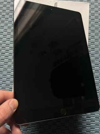 iPad 7ª Generazione 128GB Grigio/Argento