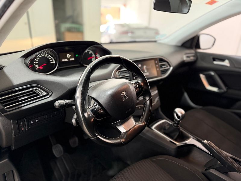 Peugeot 308 SW 1.6 BlueHDi Business Line 2015, foto 8