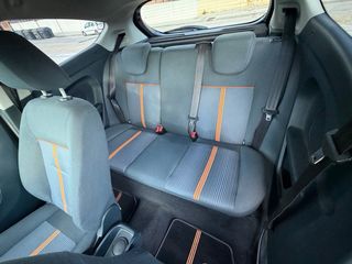 Ford Fiesta Titanium 1,6CDTI año 2012 200.000km