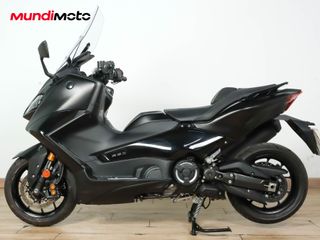 YAMAHA T-MAX 560 TECH MAX