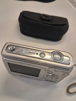 Cámara Nikon Coolpix L10 Plata