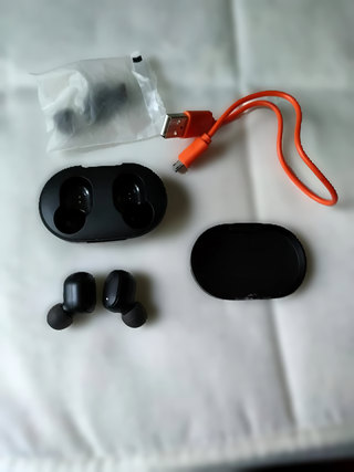 Auriculares Redmi TWS Bluetooth + Cable USB