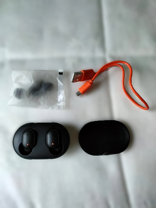 Auriculares Redmi TWS Bluetooth + Cable USB