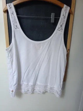 Blusita tirantes blanca encaje