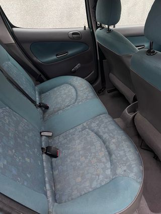 Peugeot 206 2000