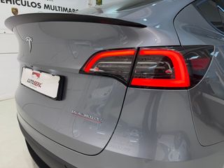 Tesla Model Y Performance 4WD