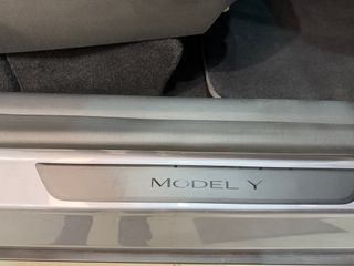 Tesla Model Y Performance 4WD