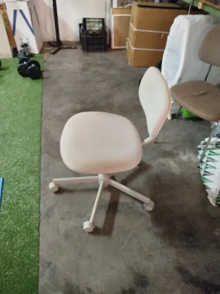 Silla de escritorio elevable con ruedas