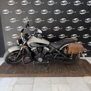 Indian Scout 1200 2022 | 9.860 km | Plata | 10.999€