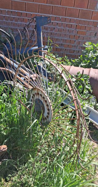 Rastrillo hilerador 4 soles sin holguras.