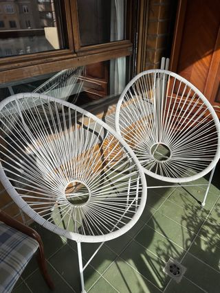 2 Sillas Blancas Terraza