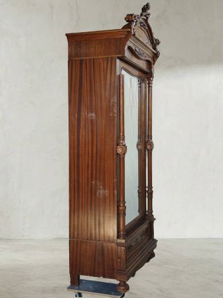 Armario Vestidor Antiguo Tallado Madera y Espejo