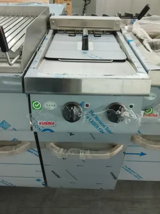 Freidora Eléctrica Kusina Acero Inoxidable