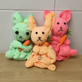 3 conejos hechos a mano