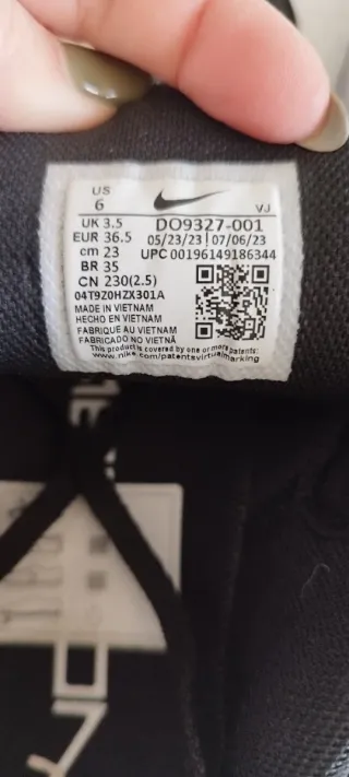 Nike Medcon 8 Mujer Negro/Blanco