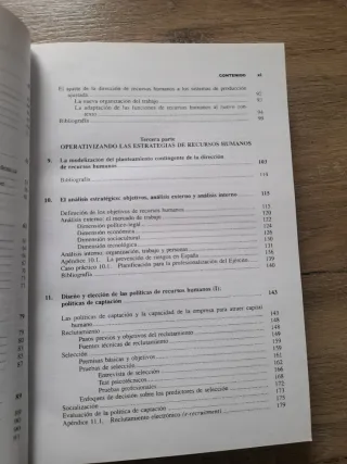 Direccion de Recursos Humanos.Un enfoque estrat...