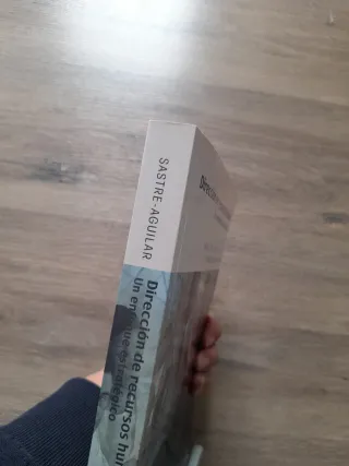 Direccion de Recursos Humanos.Un enfoque estrat...