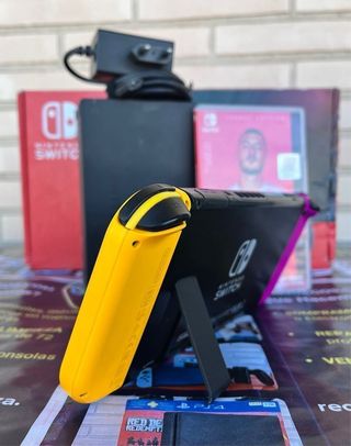 Nintendo Switch + FIFA 20