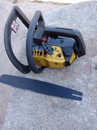 Motosierra McCULLOCH MAC 310.