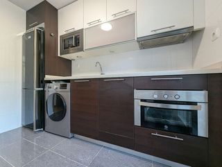 Piso en alquiler en Universidad - Los Lirios en Logroño