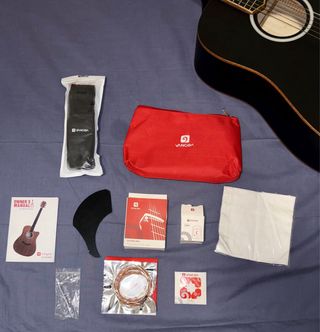 Guitarra VANGOA Negra + Accesorios