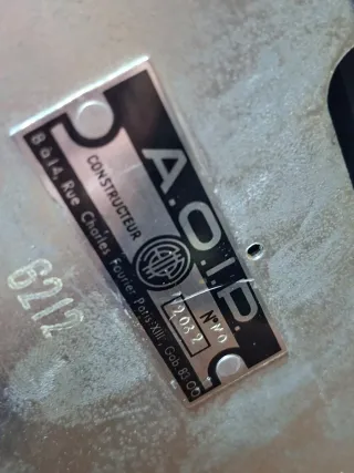 Teléfono antiguo de baquelita