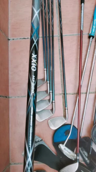 Set de hierros de golf XXIO
